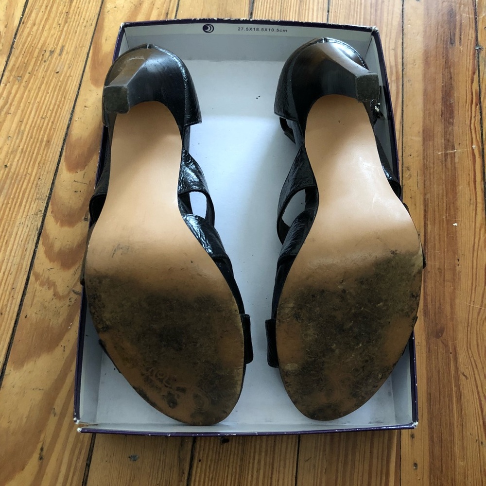 Shoe/ sandal